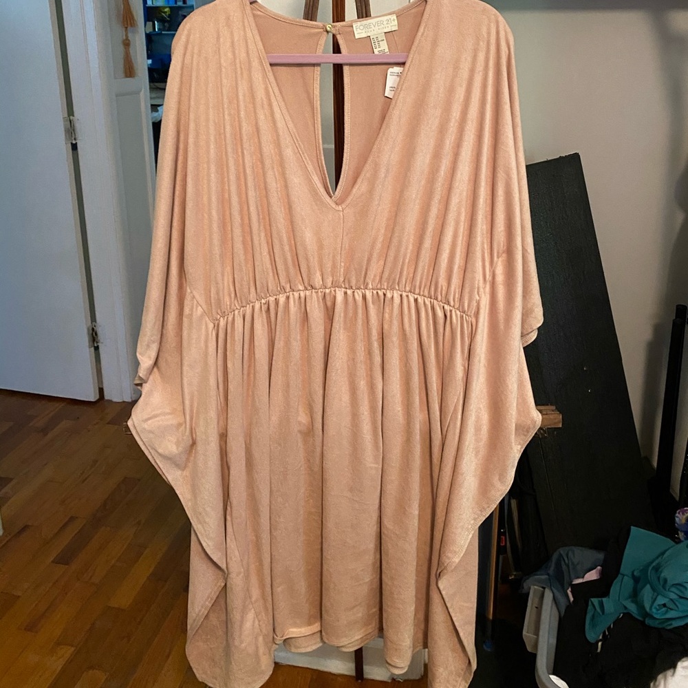 Forever 21 plus,bat wing,70’s style midi dress.